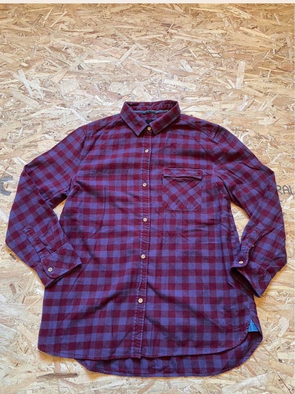 Tentree Burgundy and Navy Plaid Button-Down Shirt-Women’s XL